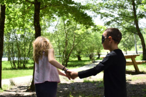 animation scolaire à la Catiche, Chantournons dans les bois