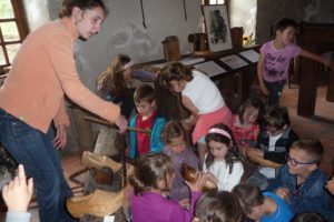 Animation scolaires les métiers dans tous les sens à Olliergues